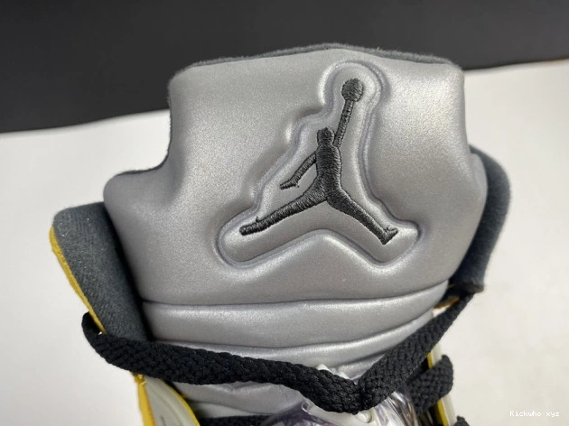 Tokyo T23 5 454783-701 Air Jordan Retro 0615